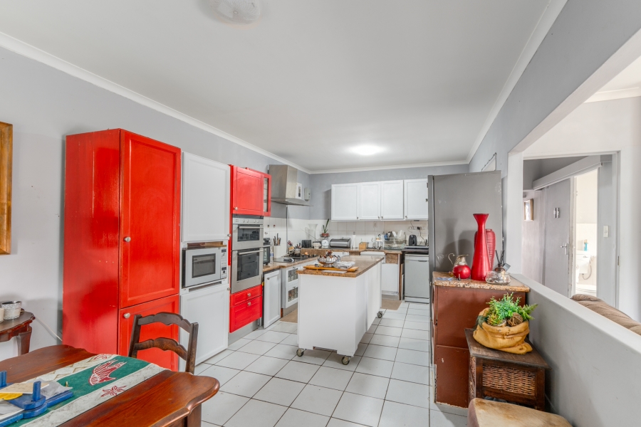 2 Bedroom Property for Sale in Strand South Western Cape